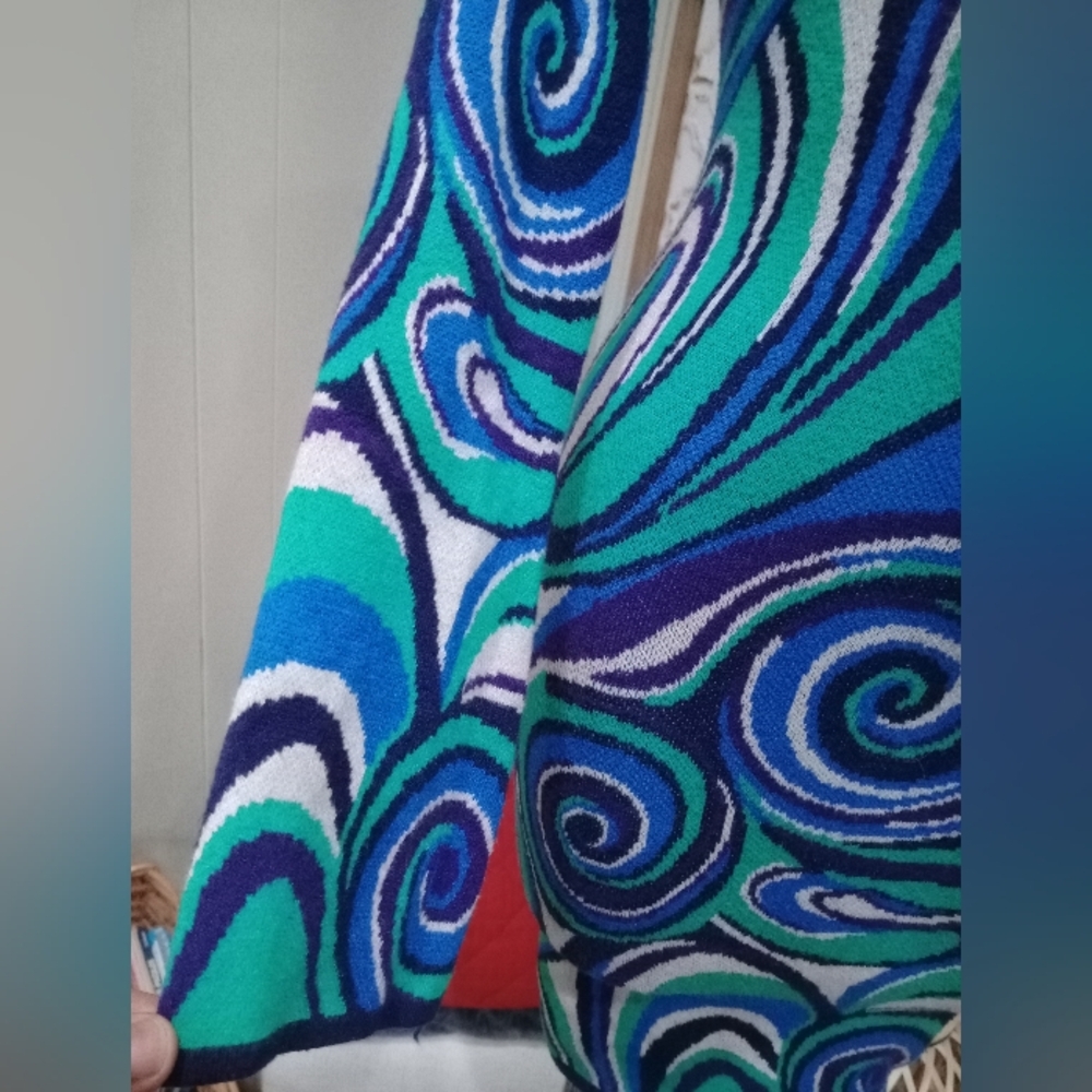 Psychedelic Swirl Dress in Blue and Green - Picture 6 of 12